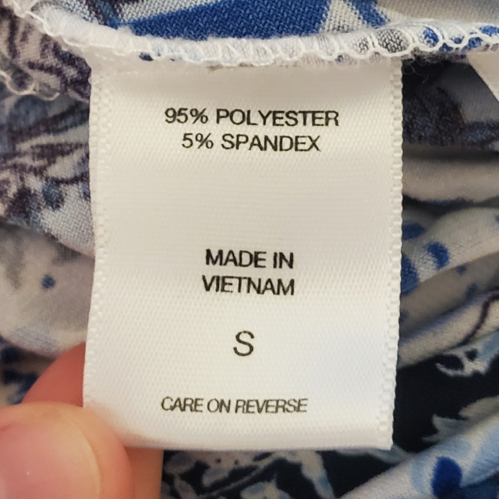 Floral Blue and White Women's Romper - Picture 6 of 7